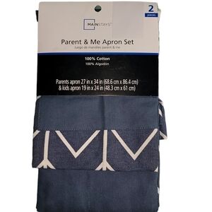 Moma Baker and Little Taster Matching Apron Set